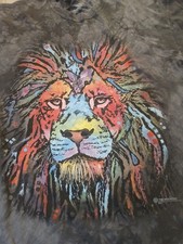 The Mountain Mens Dark Gray Lion Multicolor T-Shirt Size L Made in USA animal