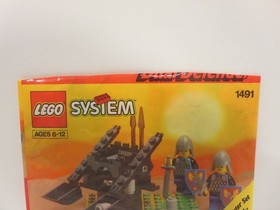 Lego Castle Black Knights 1491 Dual Defender Polybag BAG ONLY and DAMAGED