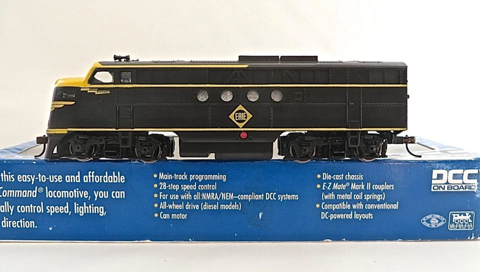 HO Bachmann 60135 ERIE FT Powered Diesel with DCC Brand New - Image 2 of 4