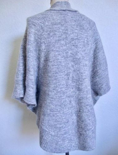 Anthropologie Knitted & Knotted Grey Cardigan Wrap Sweater Wool Poncho Womens XS - Picture 12 of 22