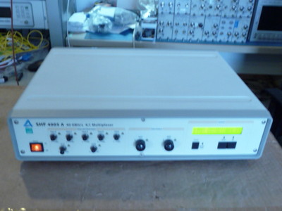 SHF 4005A 40 GBit/s 4:1 Multiplexer 
