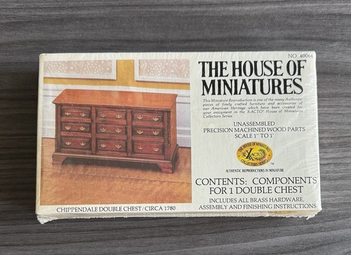 Seltenes House Of Miniatures Double Chest Kit im Maßstab 1:12