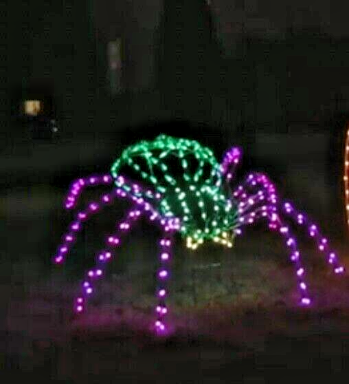 Outdoor Pre Lit Giant Spider LED Purple Lighted Yard Decor Santa's Best