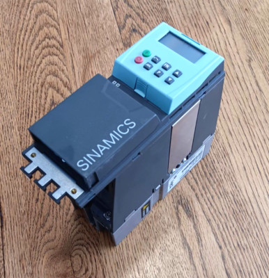 Siemens 6SL3224-0BE17-5UA0 Sinamics Power Module 240 380-480V Motor IEC 0.75KW
