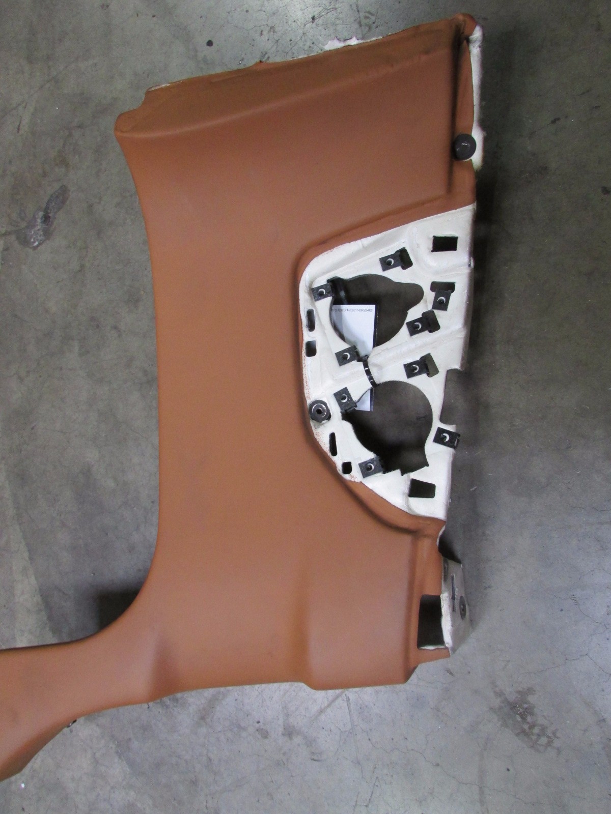 Ferrari California, LH Left B-Pillar Interior Trim Panel, Cuoio, P/N 81562524