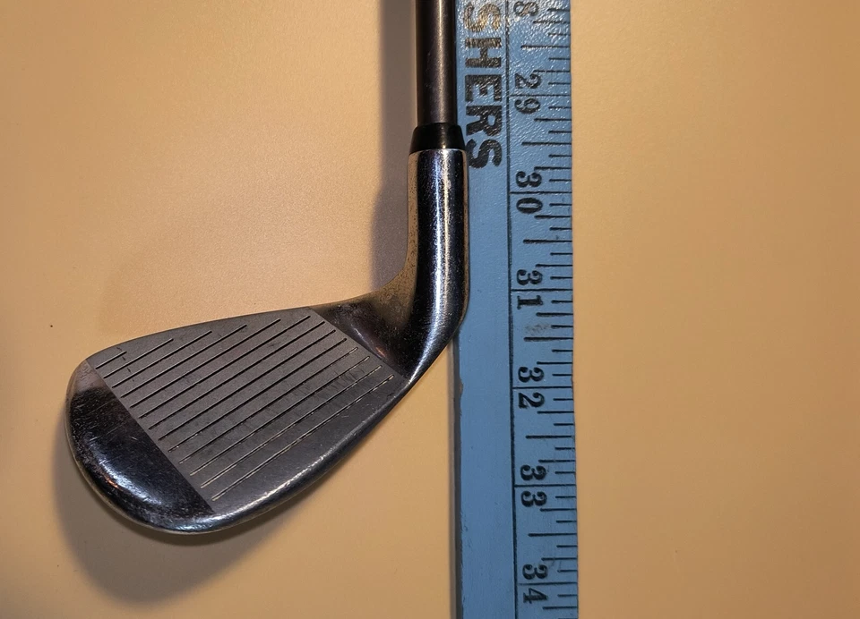 Juniors- Jack Nicklaus Q4 Short Iron Speed-Flex Graphite Shaft RH- Winn New Grip - Image 2 of 4