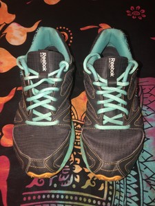 reebok zigtech black and green