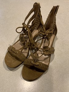 via demi wedge sandal