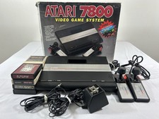 Atari 7800 Video Game Console - With Controll...