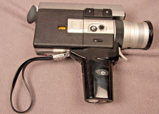 Canon Auto Zoom 518 con sincronización de sonido, estuche y caja