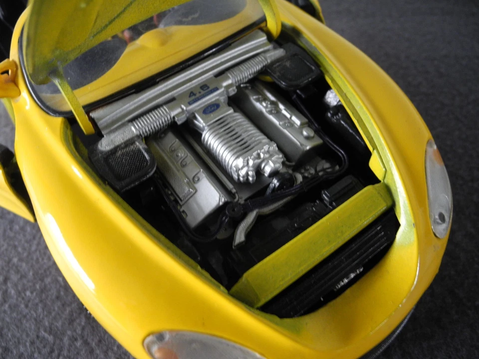 Ford Mustang Mach 3 Concept Cabrio Maisto 1 : 18 Modellauto gelb - Bild 2 von 4