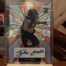 2022 Tyler Badie Leaf Valiant Orange Auto /25 RC SSP