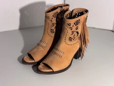 Miss Macie U2008-01 Ana Grace Open Toe Studded Ankle Boot Size 7.5M