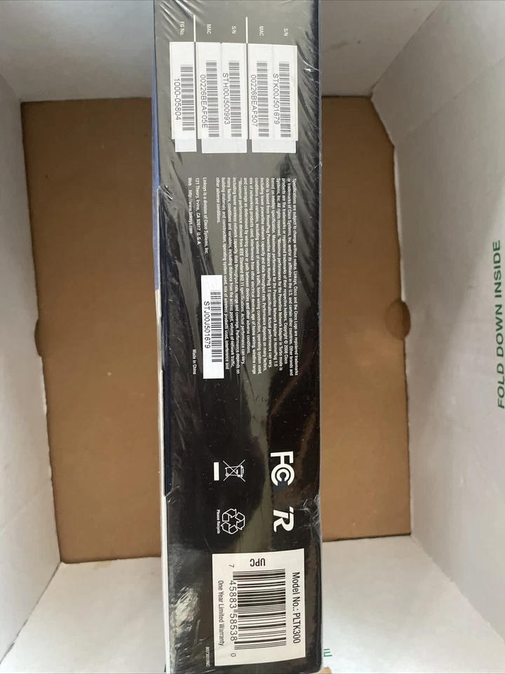 Cisco-Linksys PLTK300 PowerLine Network Kit Network Adapter - Image 3 of 4