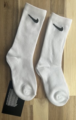 Nike Everyday weiße Crew-Baumwollsocken Kinder Kind Säugling Junge Mädchen XX Small 4-5