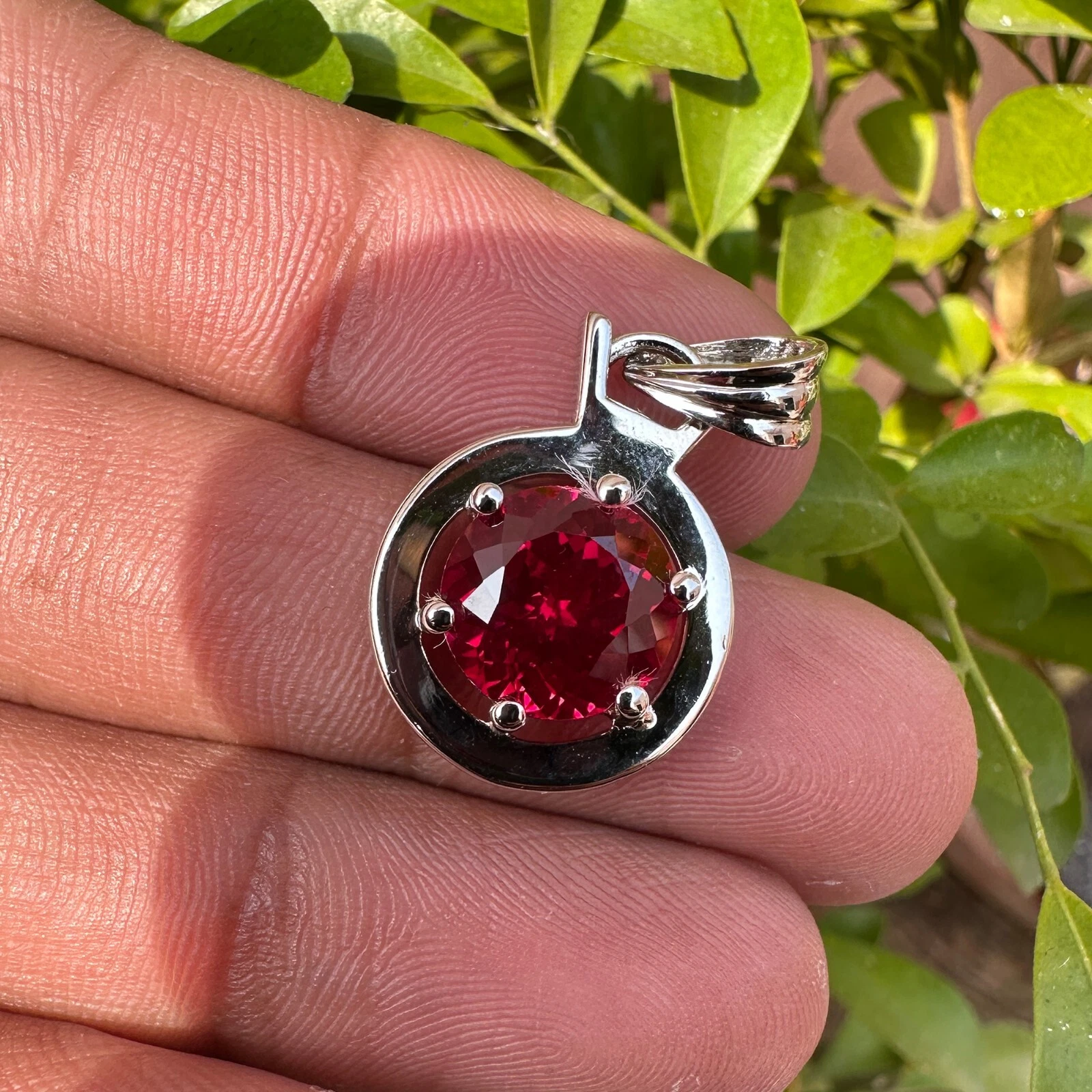 VETEMENTS Collana con ciondolo rubino rosso naturale 21 CT pietra preziosa certificata in argento massiccio 925