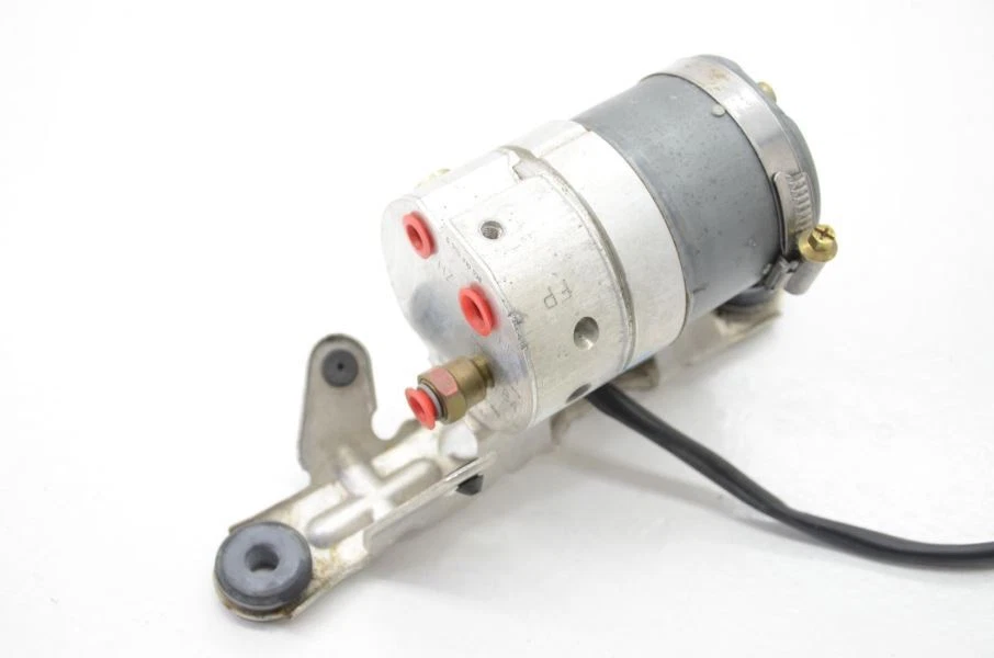 2000 Porsche 911 3.4L 996 ABS Pump Assembly 99635577541 - Image 2 of 4