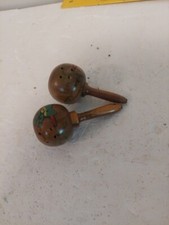 Vintage Salt Pepper Shaker Wood Maraca