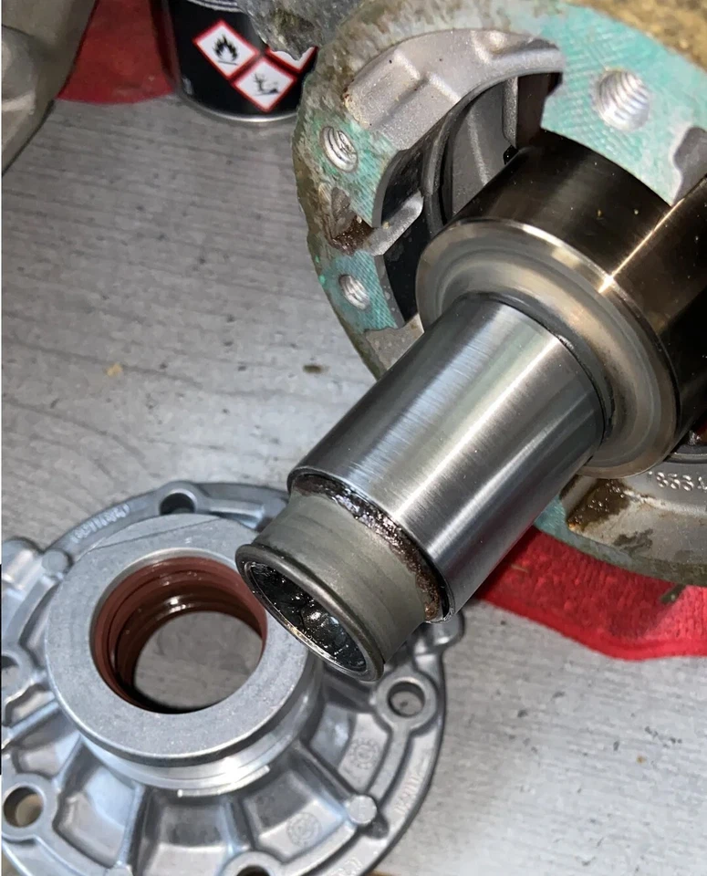SeaDoo Spark 2014 to 2016 Kit to repair oil and water leaks in the crankshaft - Image 2 of 3