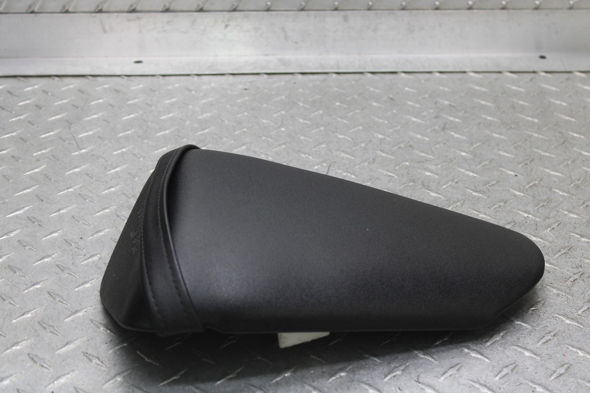 【18-18】 2009 KAWASAKI NINJA ZX6R ZX600R MONSTER ENERGY REAR SEAT 53066