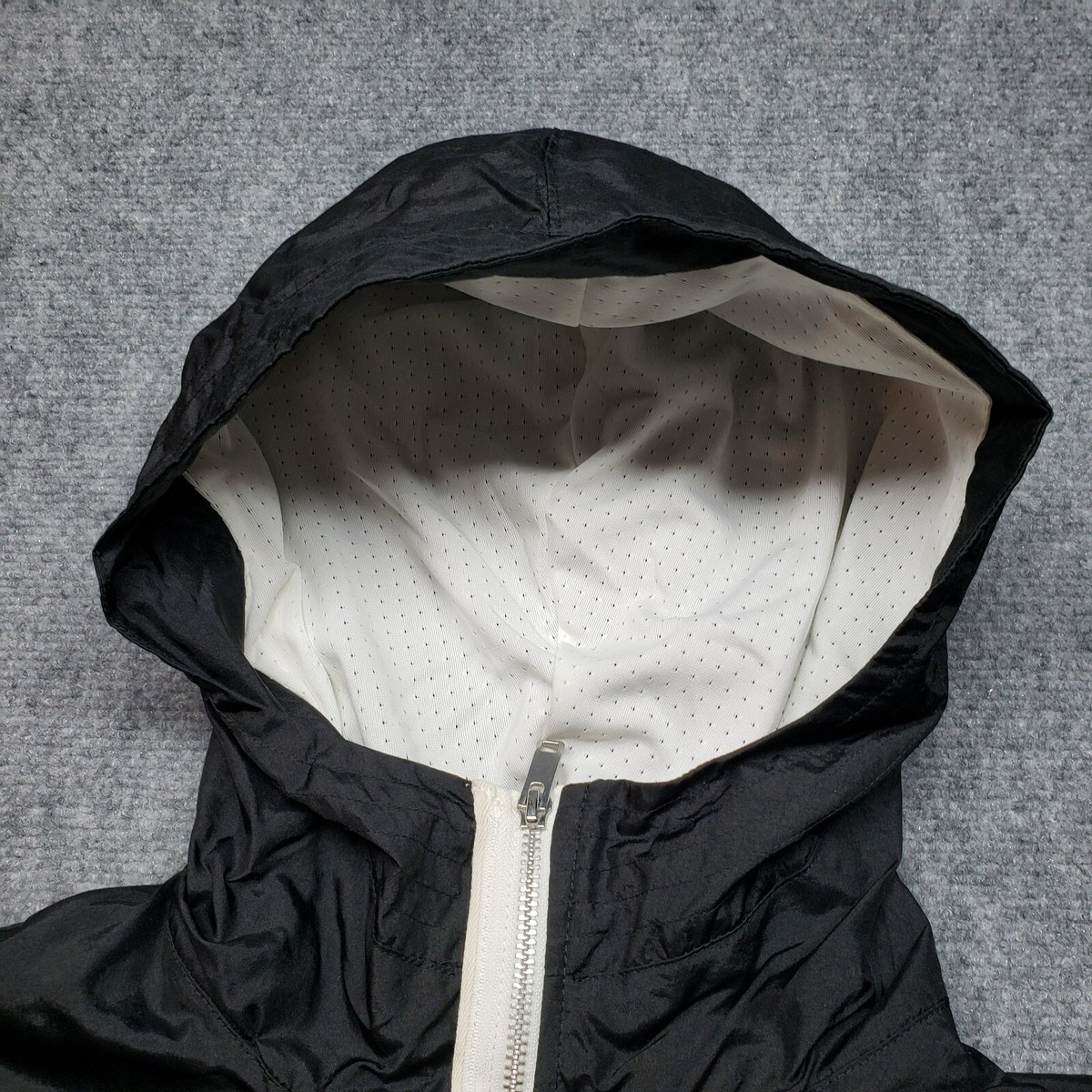 Nike 1/2 Zip Pullover Anorak Black Windbreaker Mesh Lined
