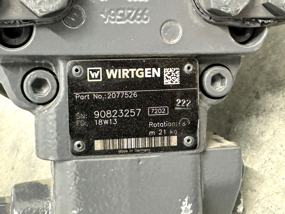 GENUINE OEM WIRTGEN 2077526 BENT-AXIS HYDRAULIC AXIAL-PISTON MOTOR 