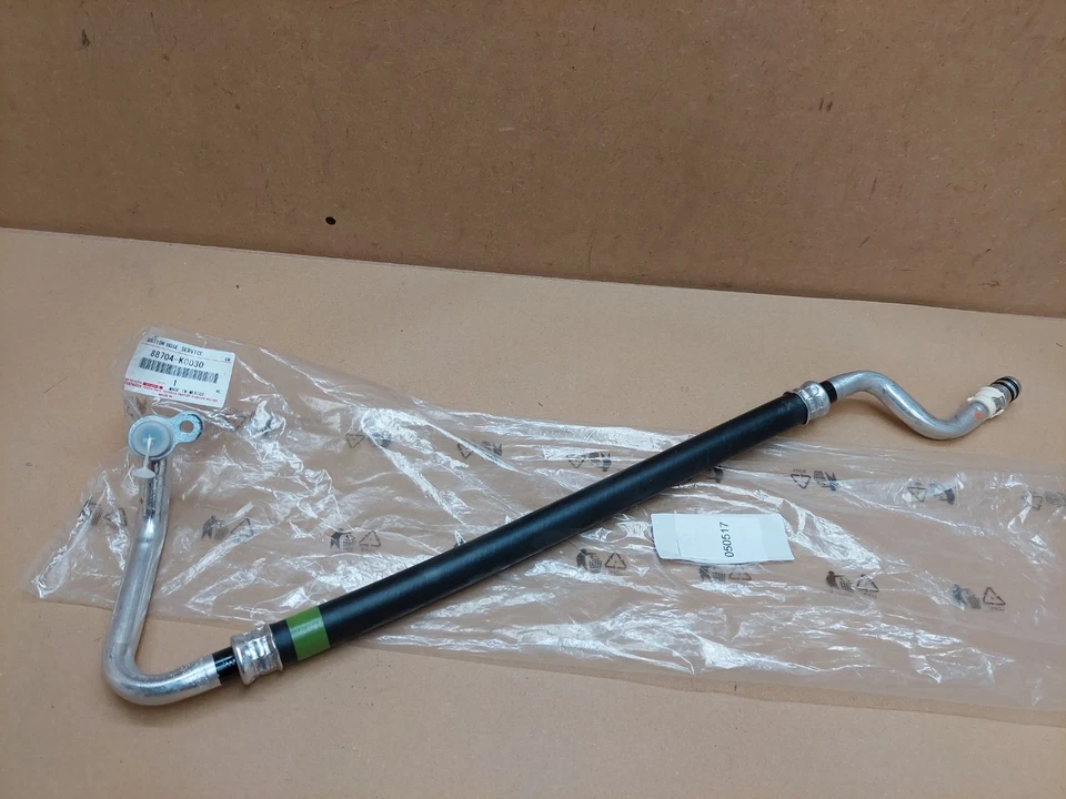 Toyota Yaris AC Air Conditioning Hose Pipe 88704K0030 Mk4  2021-on Genuine - Image 2 of 4