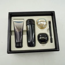 Shiseido Future Solution LX  regenerating Cream Cleansing Foam  daytime cream