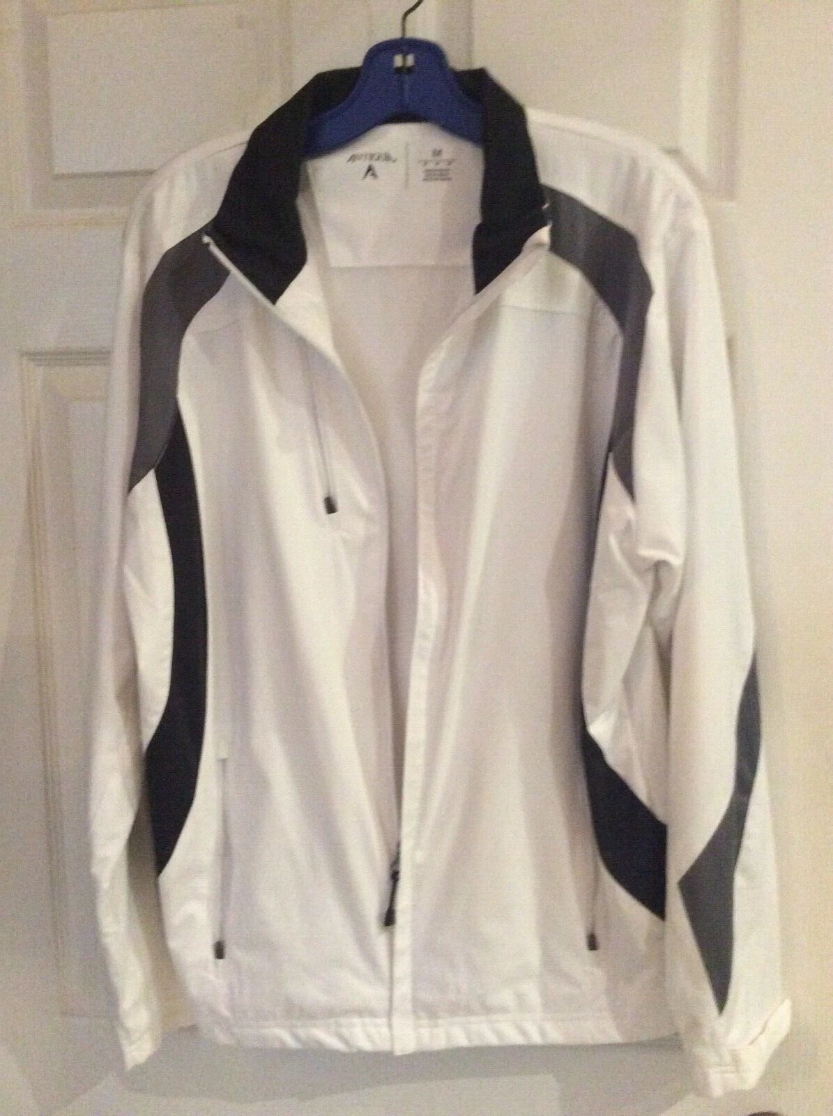 Antigua Full Zip Golf Jacket windbreaker Size M Lightweight Activewear White
Opens in a new window o