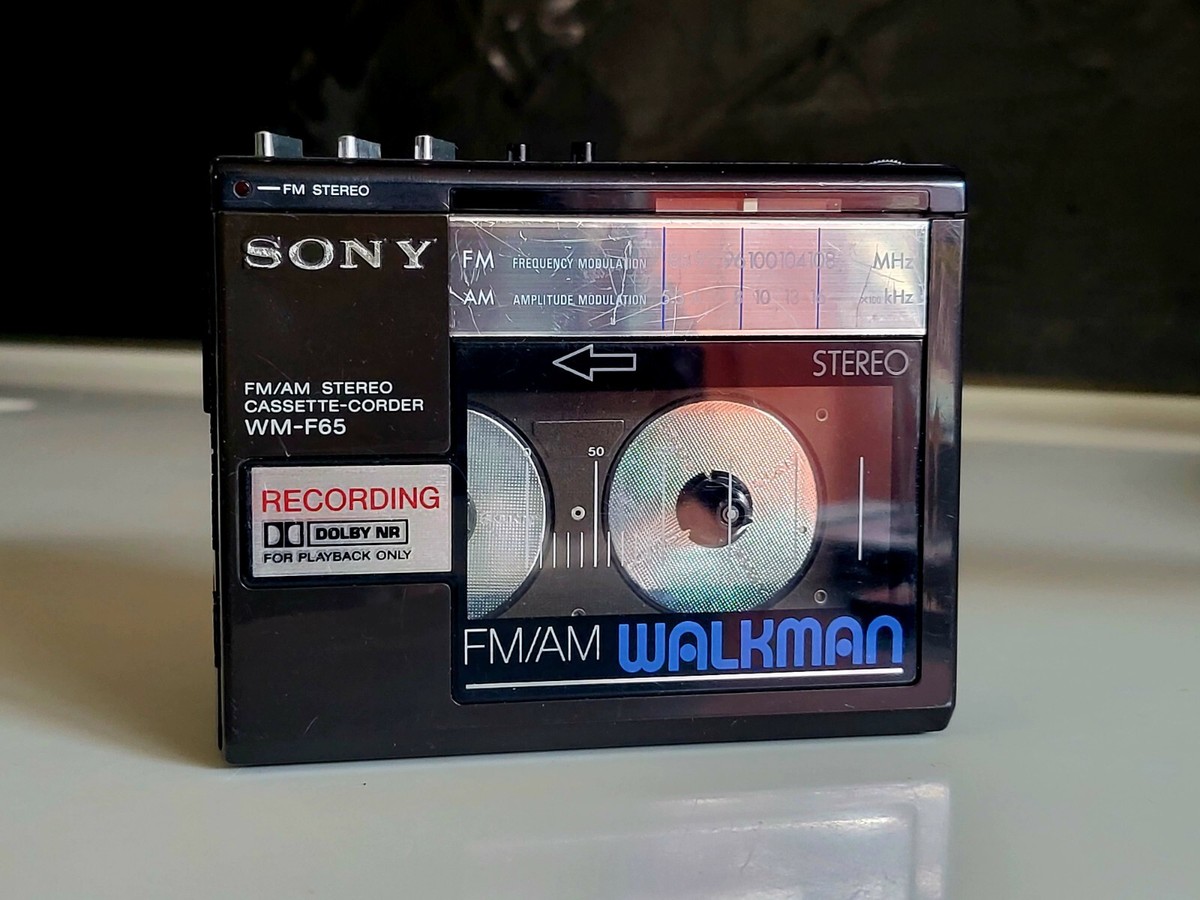 Super rare 1980s SONY Walkman WM-F65 Radio Cassette Player