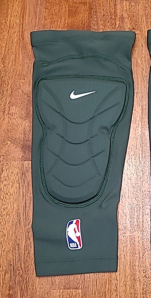 Nike NBA Hyperstrong Padded Shin Sleeve Men's Size L/XL CT3877-355 Dark Green