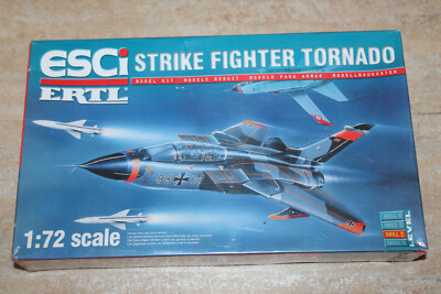 Esci Ertl 99002 Strike Fighter Tornado 1:72 NEU OVP 