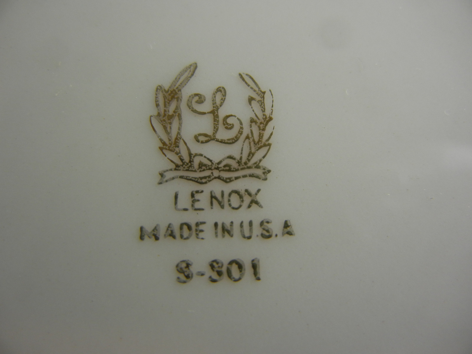 Lenox Bellefonte S301 Bread and Butter Plate(s)
