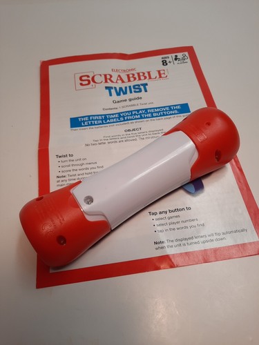 Hasbro Electronic Scrabble Twist Pass & Play Crossword Game for Ages 8 & Up 2014 - Picture 4 of 5