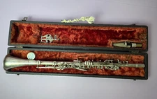 Antique Cavalier Clarinet w/Case Elkhort IN Ser #26196 Instrument