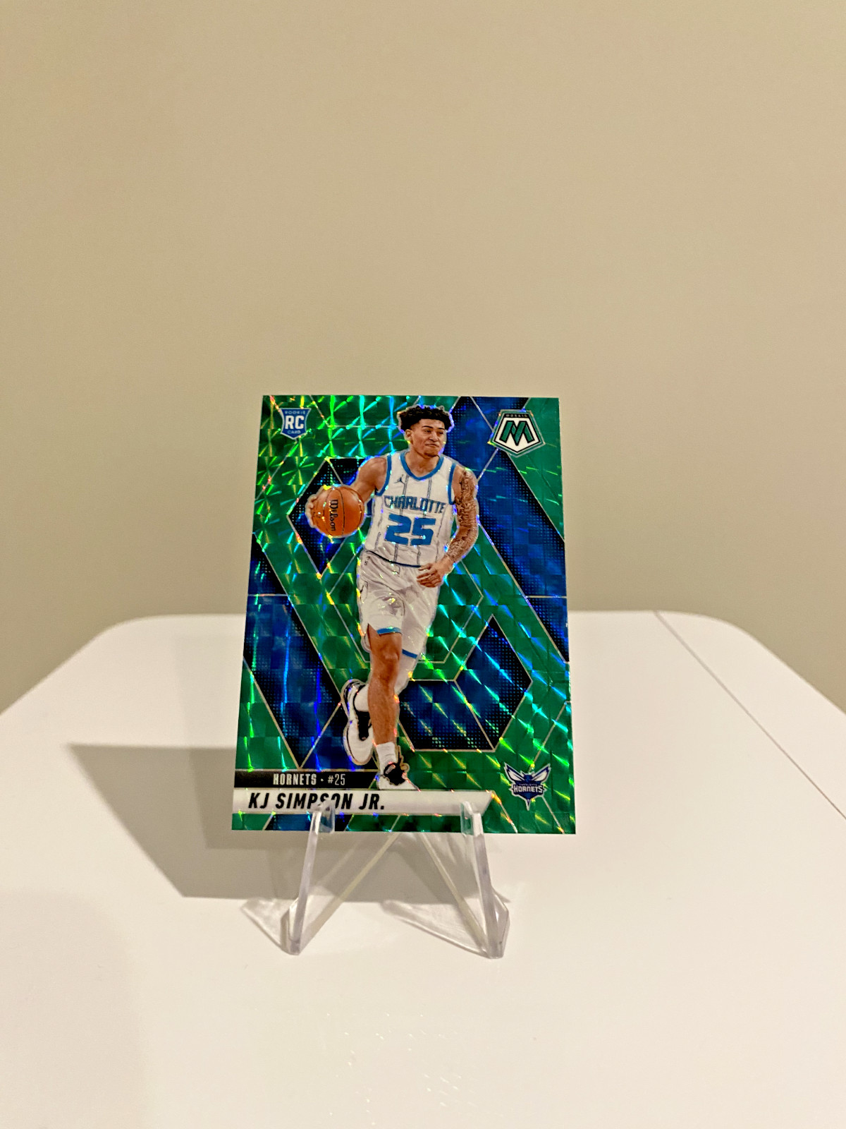 2024-2025 KJ Simpson Jr -RC- Panini Mosaic Green Prizm Basketball #239 - Hornets