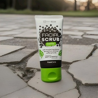Skinbliss FACIAL SCRUB KAFFEE  PEELING. 
