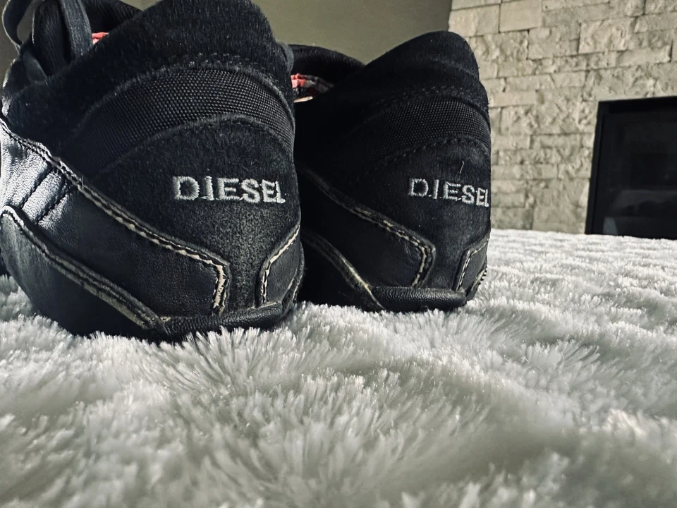 Zapatillas De Colección Y2K Diesel Aquila Puntera Cuadrada Negras, Para Mujer 9, Usadas en Excelente Condición, Raras Foto 3 de 4