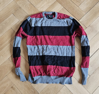 QUICKSILVER Mens Pullover Sweater Size M - Red Gray Black Striped