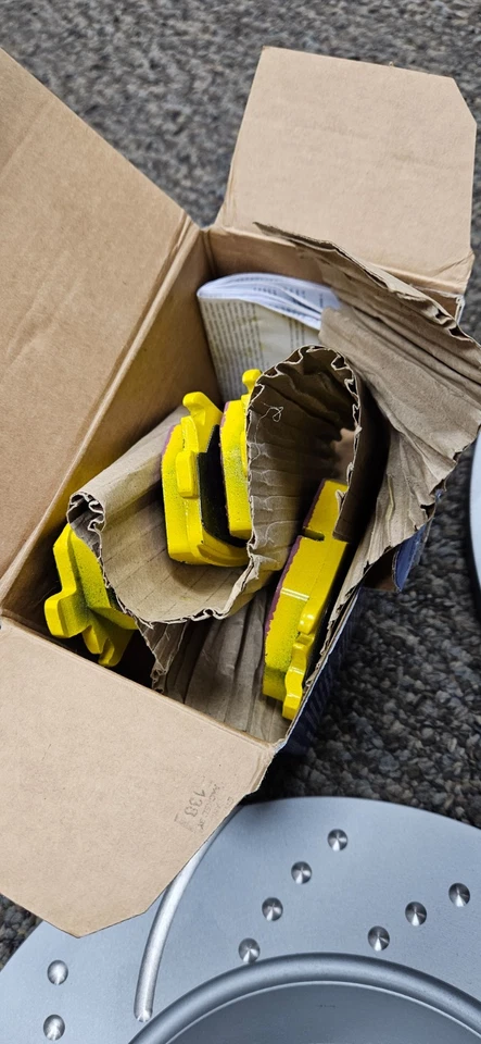 Kit de frenos traseros EBC para Volkswagen Jetta: 2006-2018 y 06-10 GTI, 09-18 Tiguan Foto 4 de 4