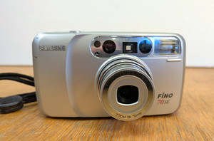 Samsung Fino 70 SE 35mm Film Point And Shoot Zoom Camera Silver Tested