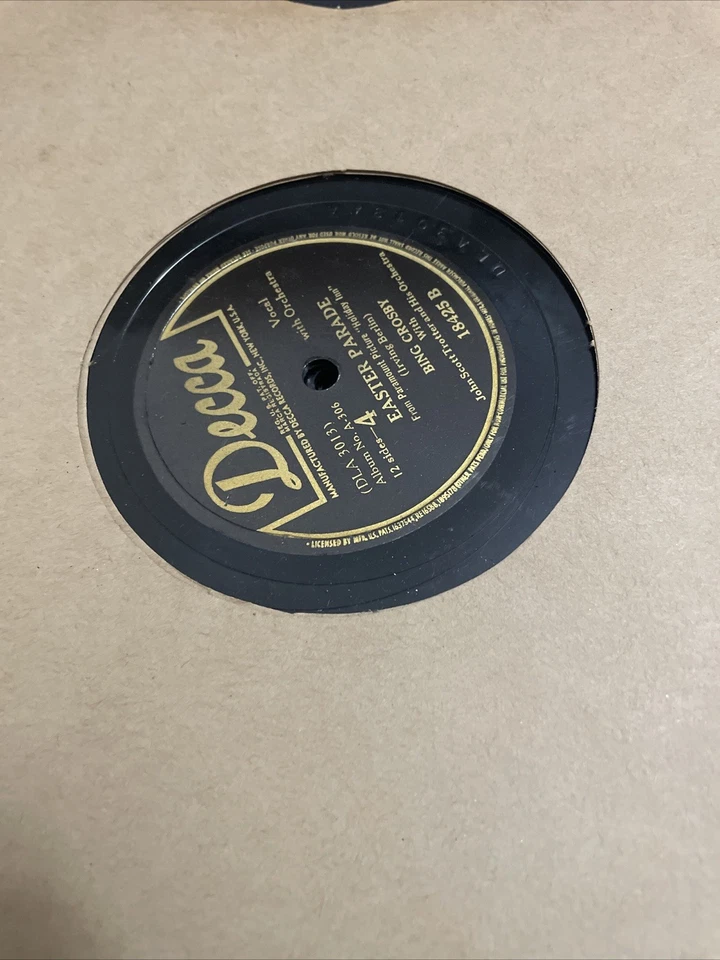 Bing Crosby 6 X 78 rpm: Song Hits From Holiday Inn - Decca 306 - 18M Series 1942 Foto 4 de 4