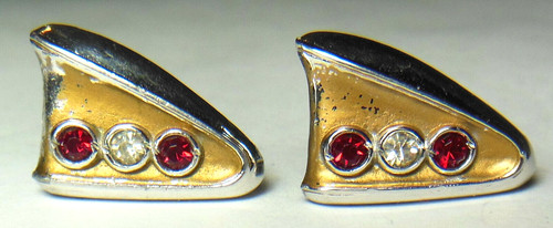 VTG. 1958 CHEVROLET CHEVY IMPALA rear Tail light taillight Assy. cuff link set