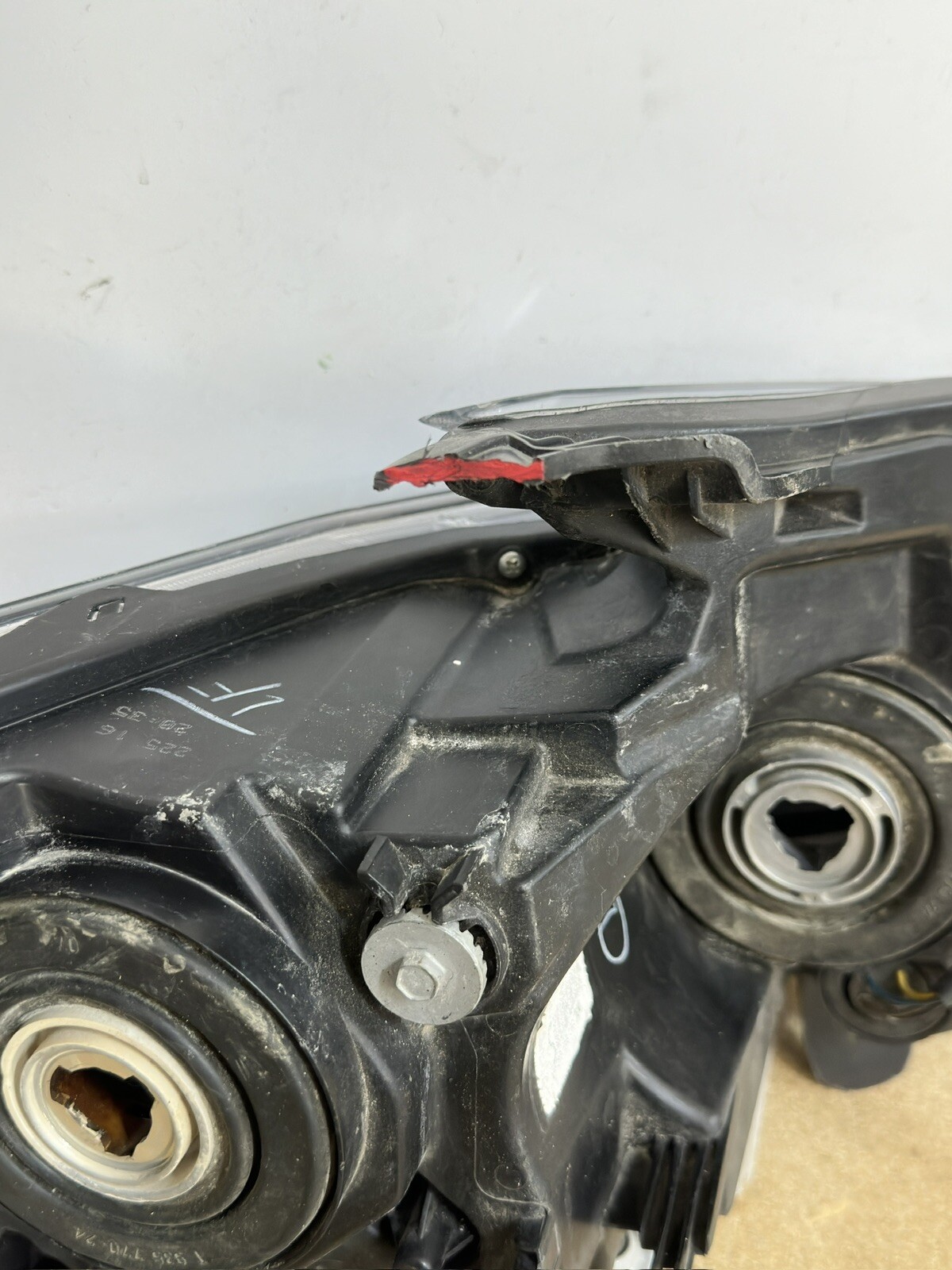 Genuine OEM | 2016 - 2018 Nissan Maxima Halogen Headlight Right  