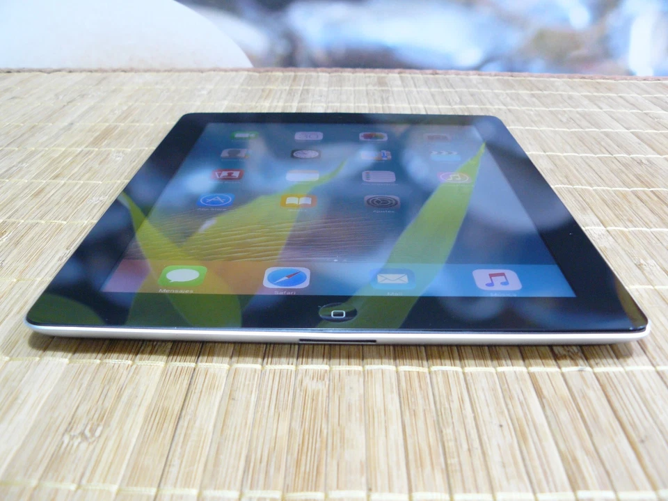 APPLE IPAD 2 A1396. WI-FI 3G. 16 GB. VERY GOOD CONDITION. WITH  ALL ACCESSORIES. - Imagen 4 de 4
