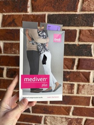 MEDIVEN PLUS - 29805 CALF 30-40 Size V Beige Closed Toe Compression Socks