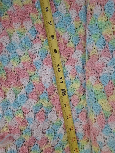 Manta de regazo para bebé afgana vibrante Pascua colores pastel puntada de abanico casa hecha a mano - Imagen 10 de 14