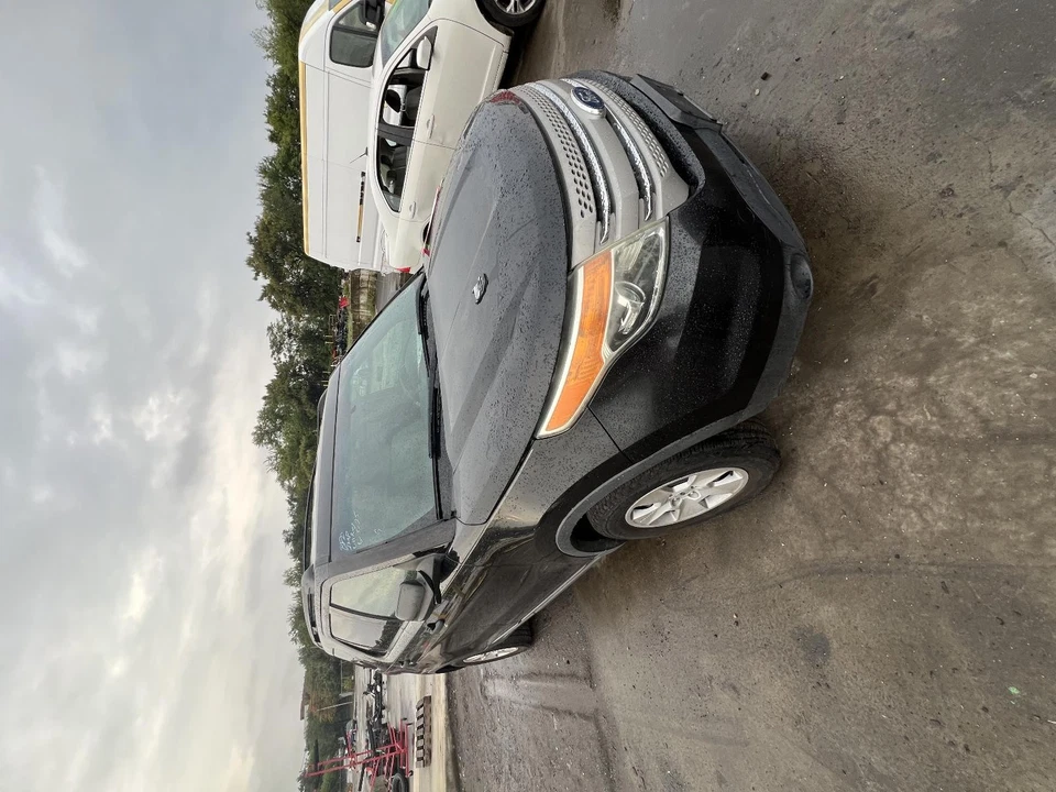 Used Front Right Door Glass Front fits: 2011 Ford Explorer Base w/o police packa - Image 2 of 4