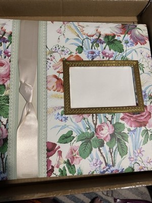 2014 Anna Griffin Rose Floral Instant Scrapbook Album 12x12  Retired Rare  New