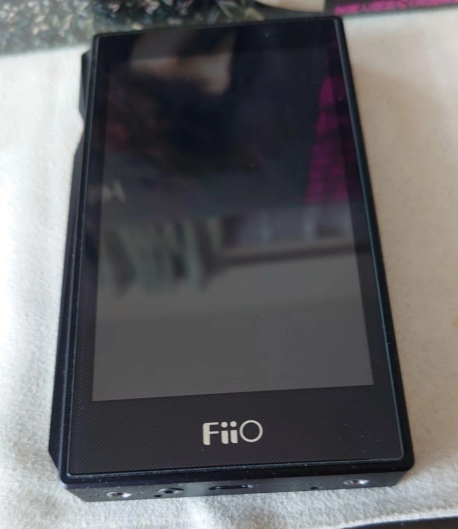 ポータブルプレーヤー FiiO X5 3rd generation black ポータブルプレーヤー FiiO X5 3rd generation black Amazon.co.jp